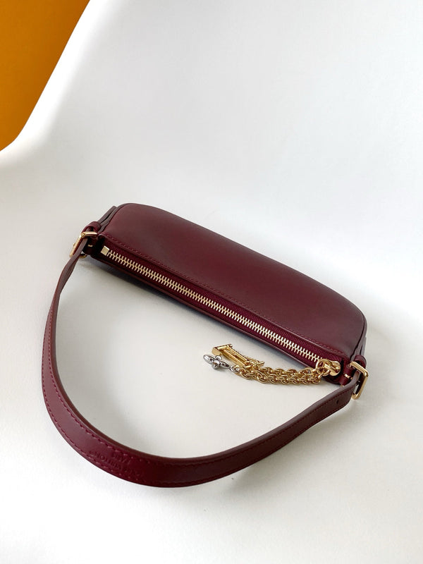 LV M25650 Pochette LV Bloom with Charm 23cm Red Calfskin GHW