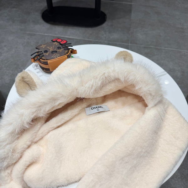 CC Hooded Scarf Gloves Light Beige Fur 477459