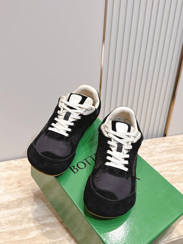 BV Orbit Flash Retro Sneaker Black Suede 934420