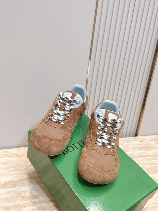 BV Orbit Flash Retro Sneaker Dark Brown Suede 934423