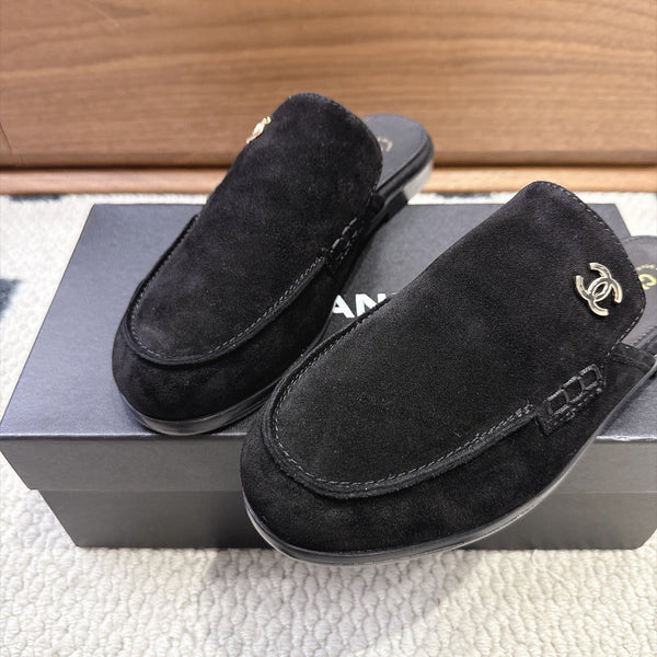 CC 26s Mule Mir Half-Slippers Black Suede 983859