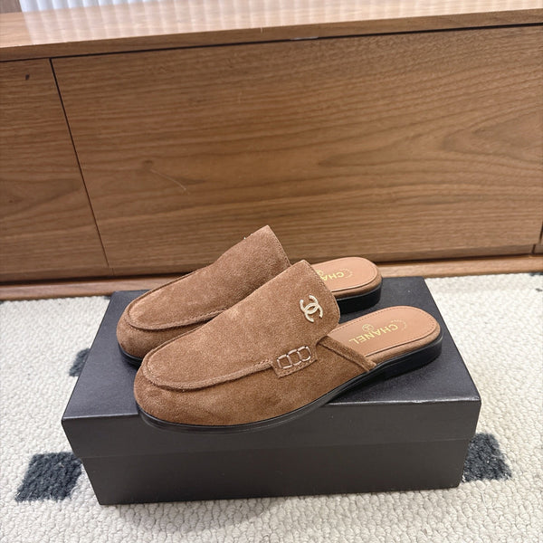 CC 26s Mule Mir Half-Slippers Brown Suede 983860