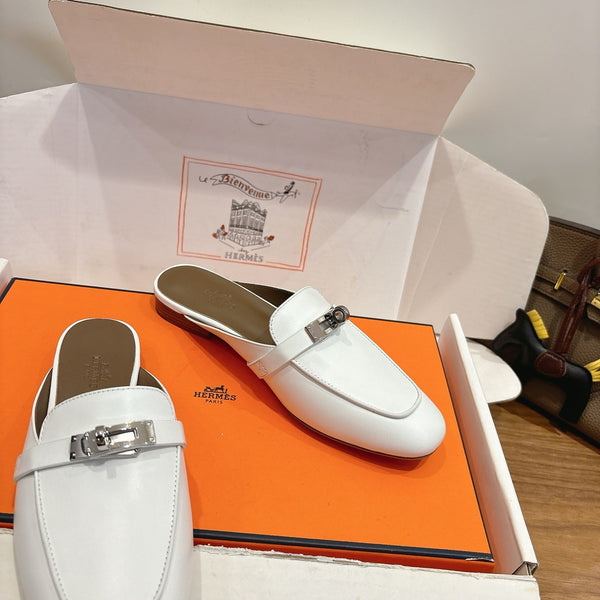 HM 26s Kelly Mule In White Calfskin Silver Hardware