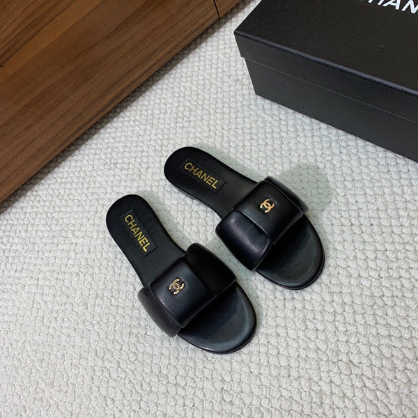 CC 26s Padded Sandals Black Lambskin 887952