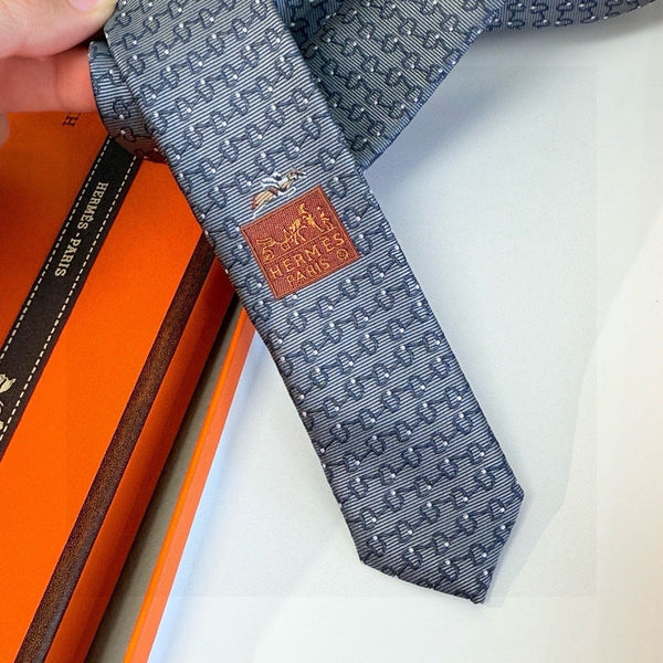 HM Mors a Olives Tie Grey Twill Silk 212095