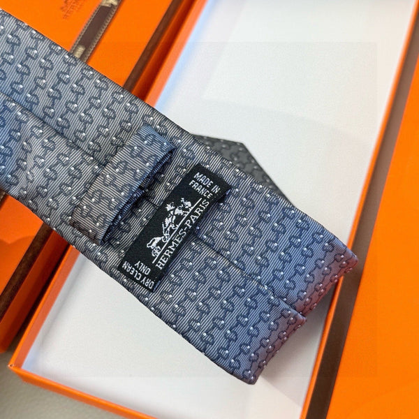HM Mors a Olives Tie Grey Twill Silk 212095