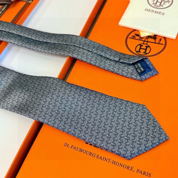 HM Mors a Olives Tie Grey Twill Silk 212095
