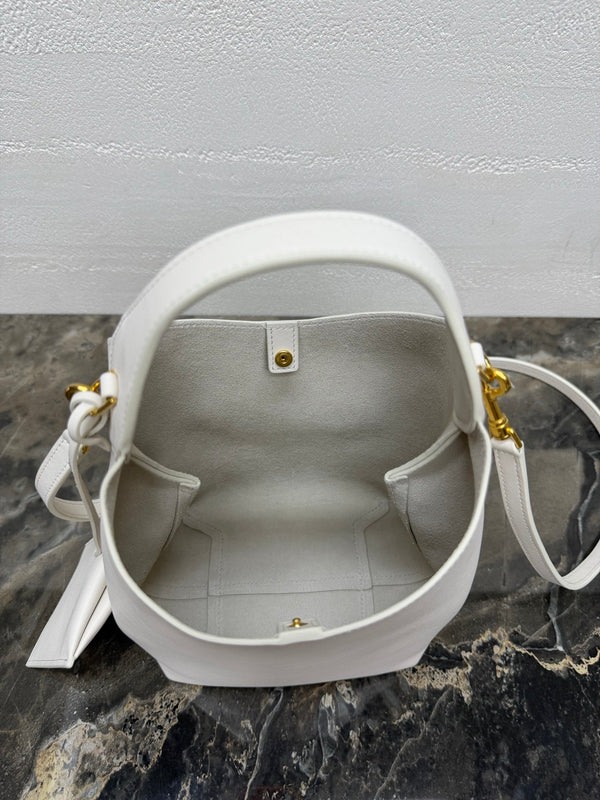 CL Small Hobo White Supple Smooth Calfskin