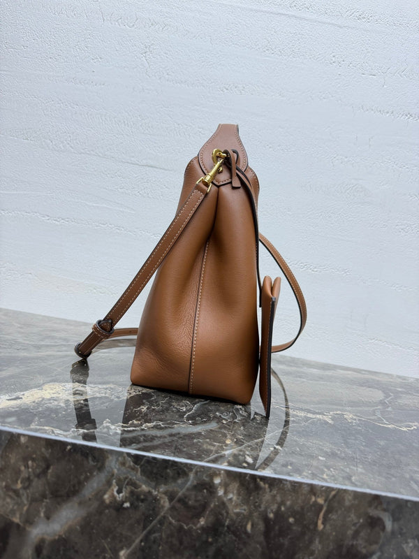 CL Small Hobo Brown Supple Smooth Calfskin