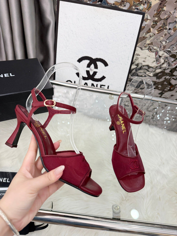 CC 2026B Métiers d'Art Sandals Burgundy Mesh Leather 970170