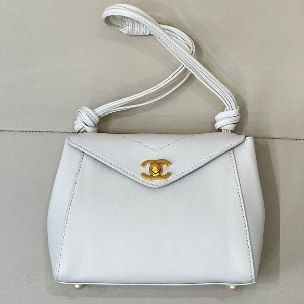 CC 26A Métiers d’Art Envelope Bag White Lambskin