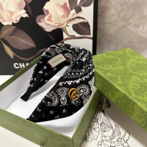 HAIRBAND IN BLACK MIX WHITE PATTERN FABRIC 299345