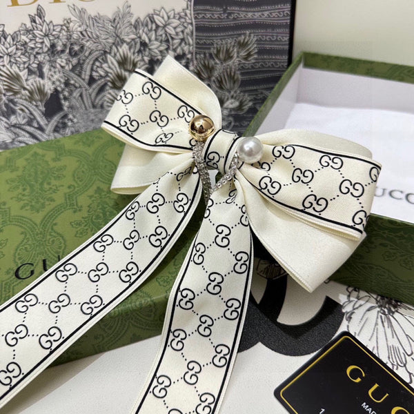 RIBBON BOW HAIR CLIP IN IVORY WHITE RE-NYLON ATTACHED PEARL 358258