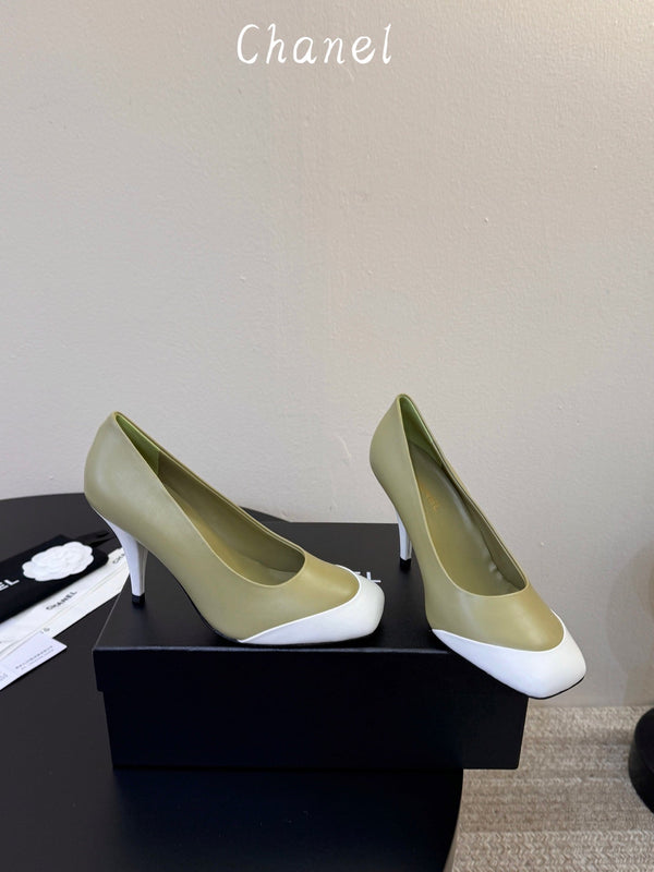 CC 26s Square Toe Pump Olive Sheepskin 835678