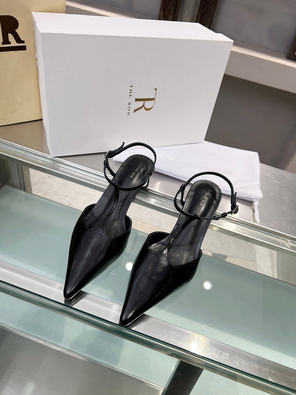 TR 26s Pointed-Toe Slingbacks Black Lambskin 997834