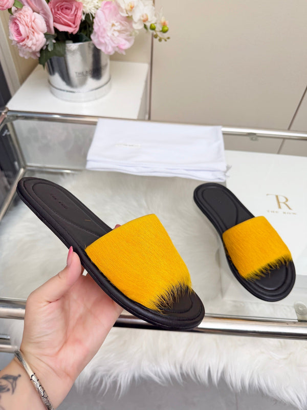 The Row Malick Fur Slide Yellow 707548