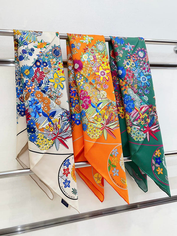Planifleurs scarf 90 CM In Orange Colorful Silk Twill 249919