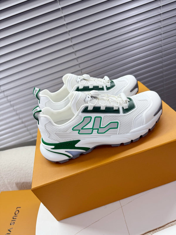 LV Runner Tatic Sneaker Green White Lace Technical Fabric 573942