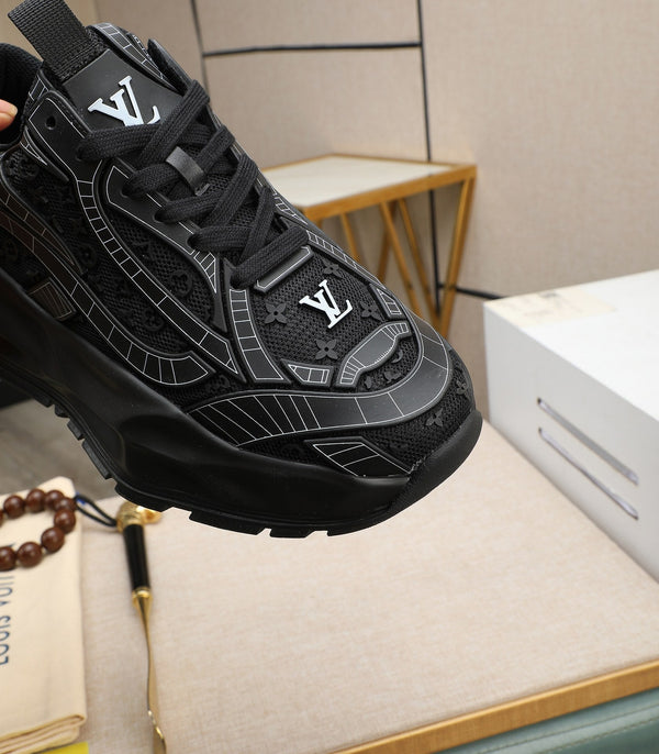 LV TRAINER IN BLACK CALFSKIN AND BREATHABLE MESH