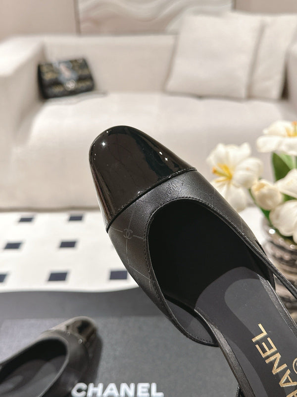 cc 25c slingback 55mm cross line pattern black lambskin 237494