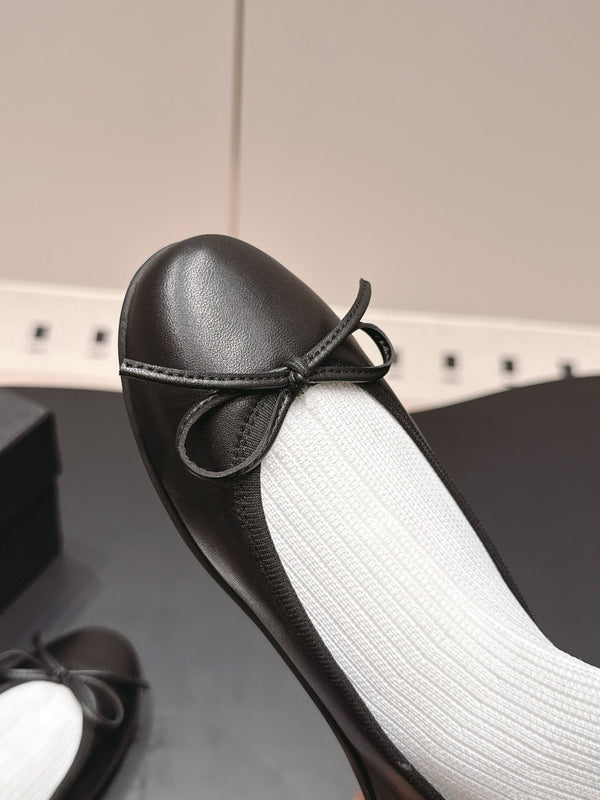CC 26s Sneakers Black White Lambskin Mesh 922675