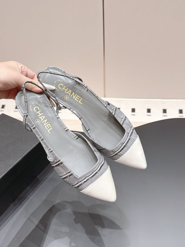 CC 26s Flat Pointed-Toe White Grey Crocodile Embossed 922682