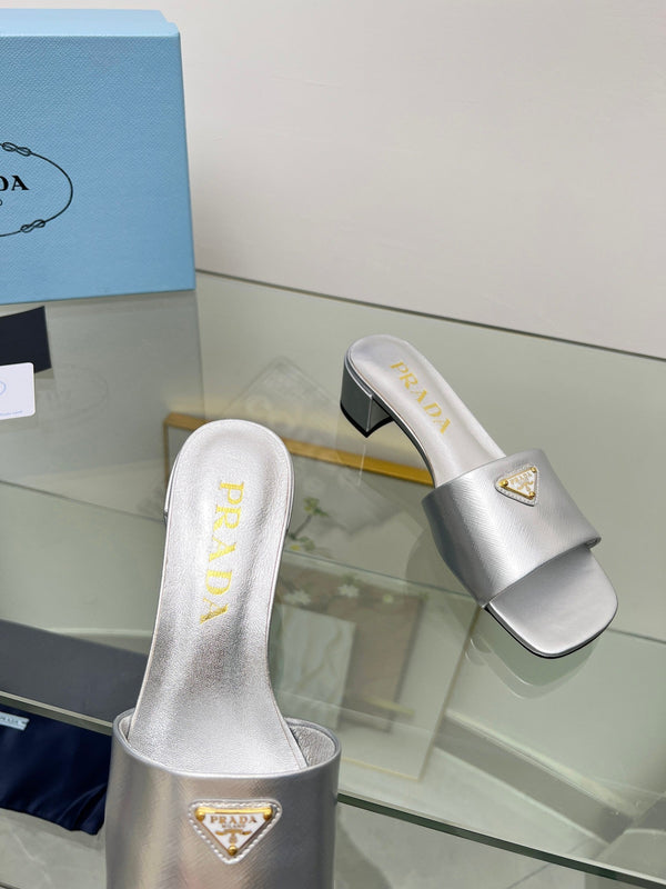 Prad 26s Saffiano Slides 4cm Sliver Glossy Leather 986627