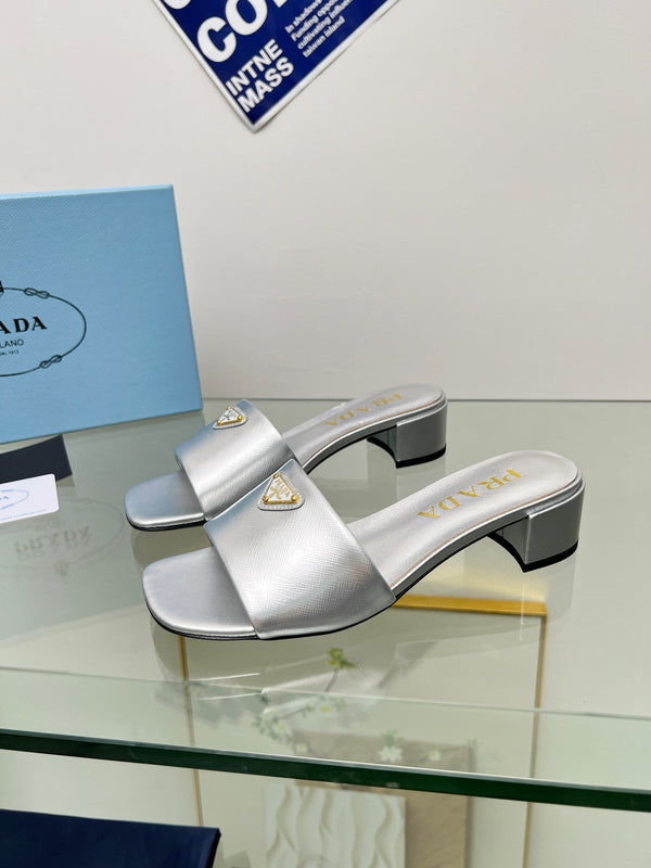 Prad 26s Saffiano Slides 4cm Sliver Glossy Leather 986627
