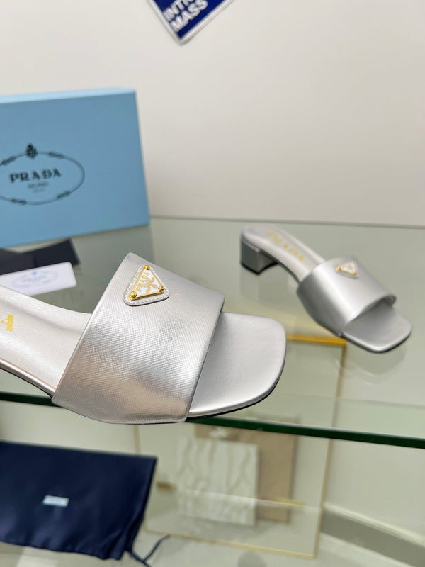 Prad 26s Saffiano Slides 4cm Sliver Glossy Leather 986627