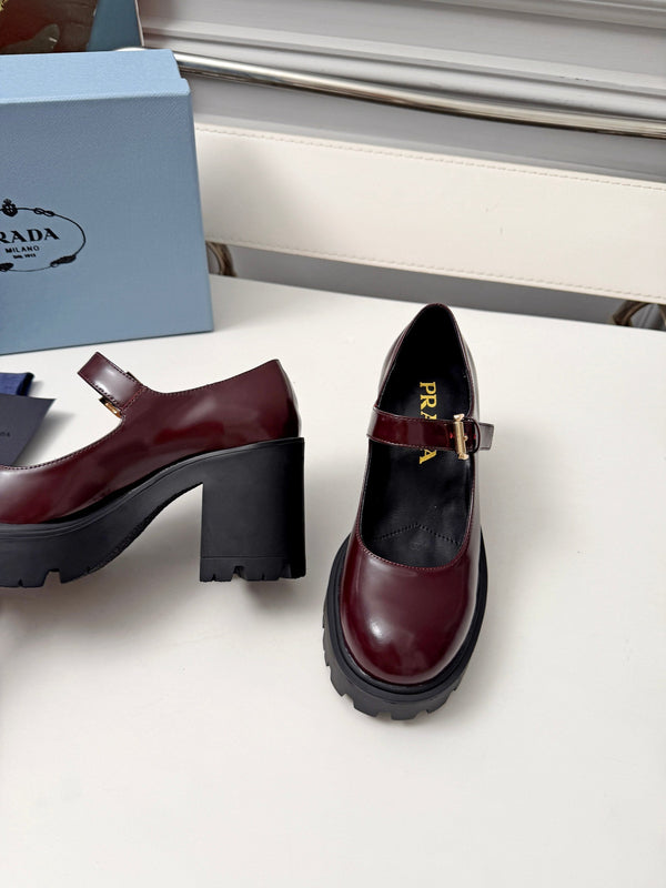 Prad Mary Jane Platform Pumps Burgundy Patent Leather 118329
