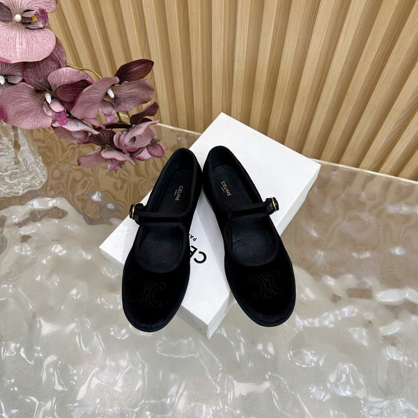 CL 26s Mary Jane Flats In Black Velvet