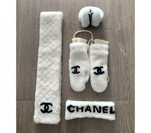 GLOVES IN WHITE RABBIT FUR AND LAMBSKIN 456404