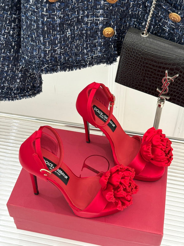 DC 24 Keira Floral-Appliqué Sandals Red Sheepskins & Cowhide 304709
