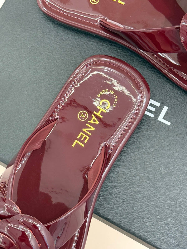 CC 26C Early Spring Camellia Slide Burgundy Patent Leather