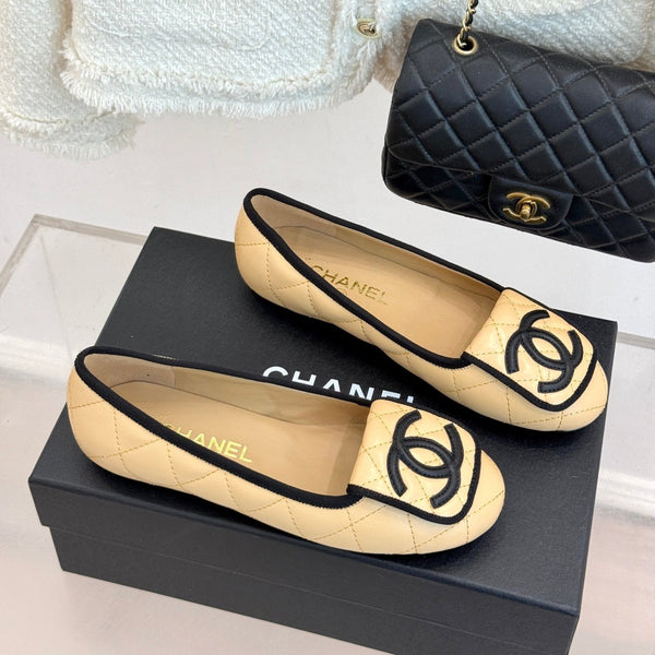CC 26s Cambon Ballet Flats Beige Quited Lambskin 887795