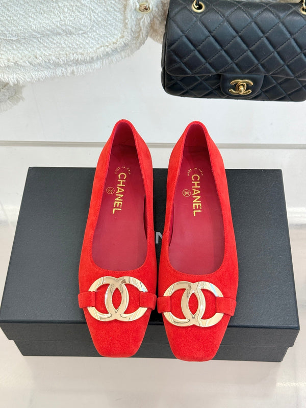CC 26s Buckle Square Toe Ballet Flat Red Suede 829735