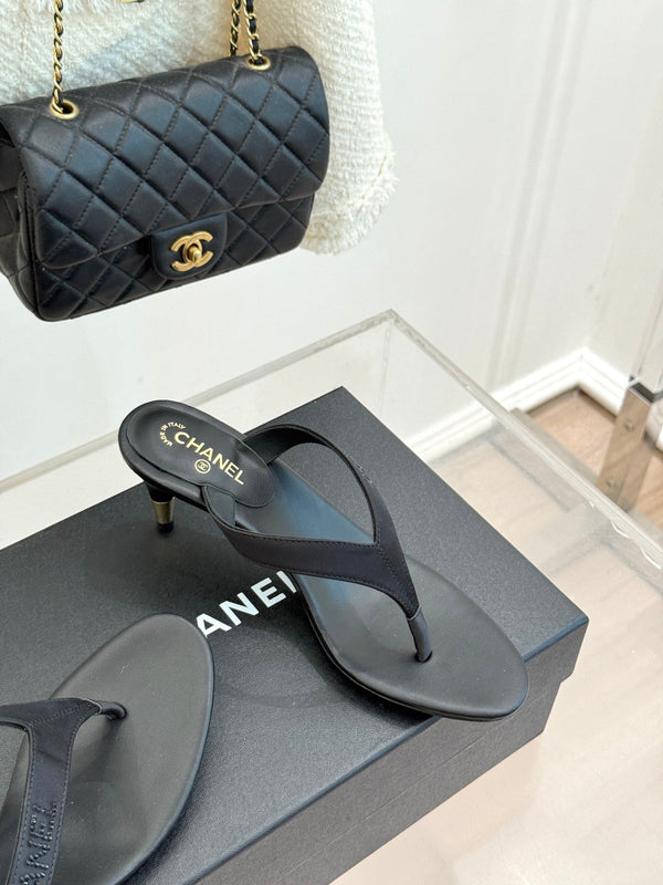 CC 2026 Thong Sandal 5.5cm Black Satin 825791