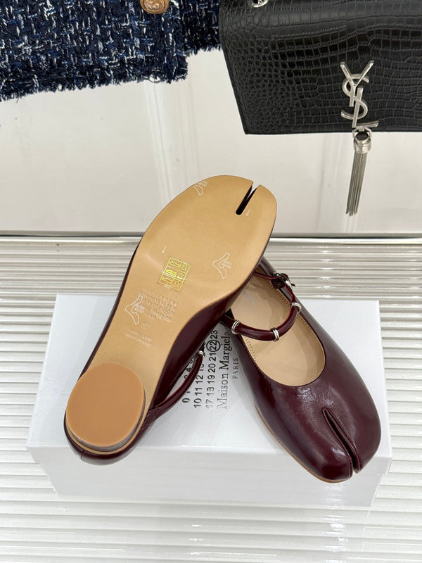 MM6 26s Tabi Mary Jane Ballerina Flats Burgundy Sheepskin 991559