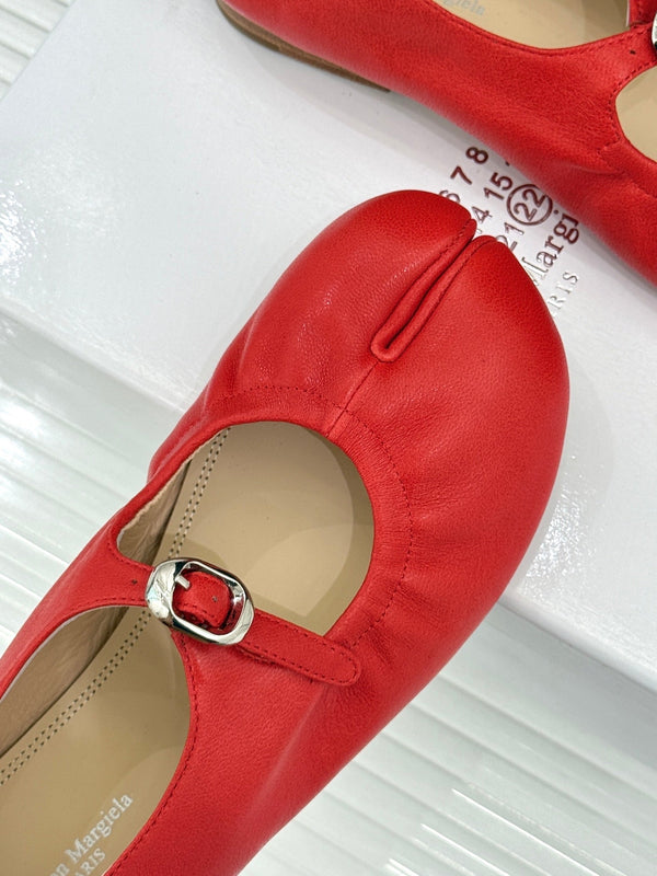 MM6 26s Tabi Mary Jane Ballerina Flats Red Leather 991569