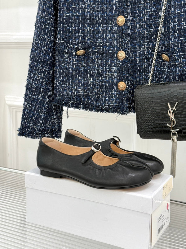 MM6 26s Tabi Mary Jane Ballerina Flats Black Leather 991570