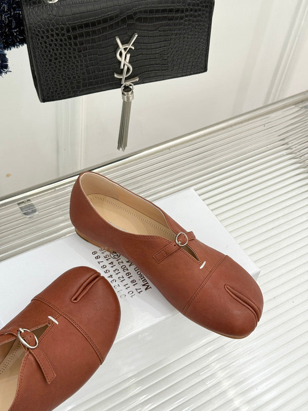 MM6 26s Split-Toe Mary Jane Tan Brown Leather 991573