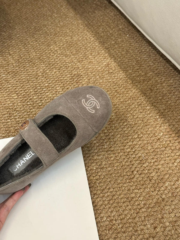 CC 26s Mary Jane Flats Caramel Taupe Brown Suede Shearling Lining