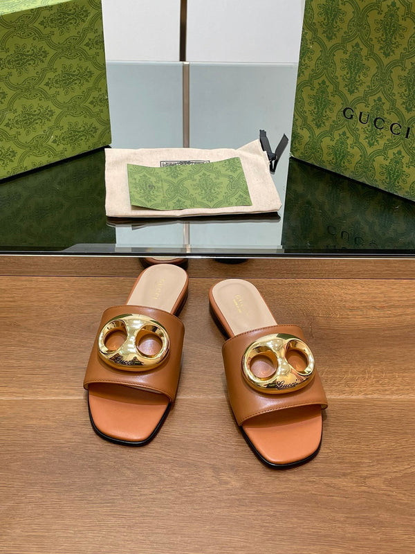 FLAT MULE IN BRONE BROWN CALFSKIN