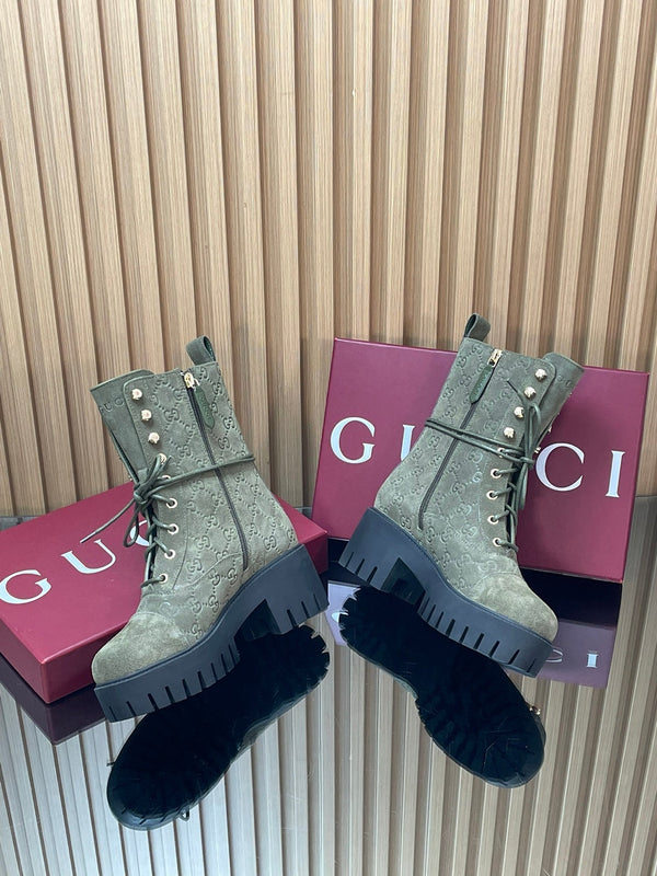 GG 26s Combat Boots Olive GG-Embossed Suede 997189