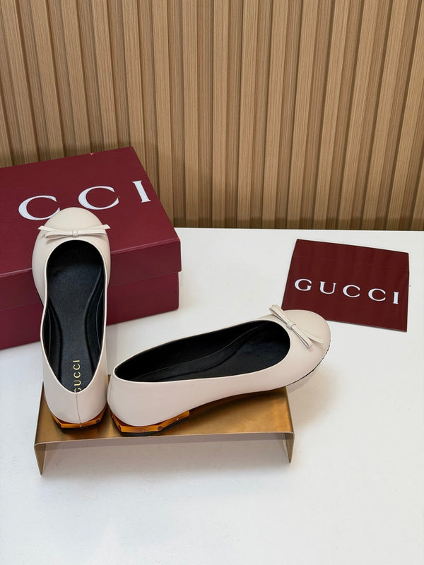 GG 26s Ballerina With Bamboo Flats Cream Sheepskin 997173