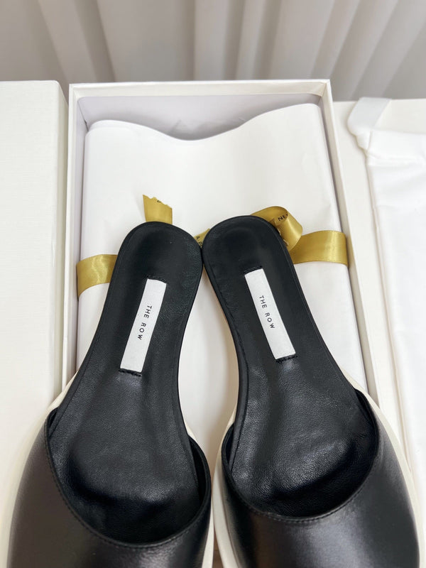 The Row Semi Slippers Black Sheepskin 827477