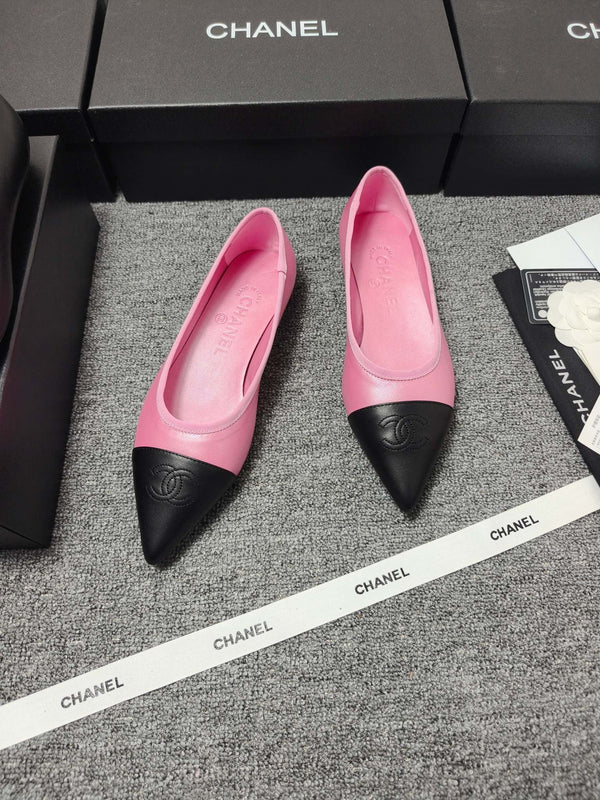 CC 26s Ballet Flat Black Pink Leather 681963