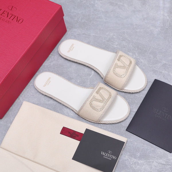 VLTN Torchon Slide Sandal Cream Leather Canvas 941251