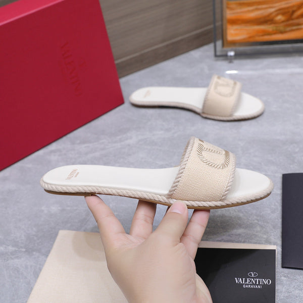 VLTN Torchon Slide Sandal Cream Leather Canvas 941251