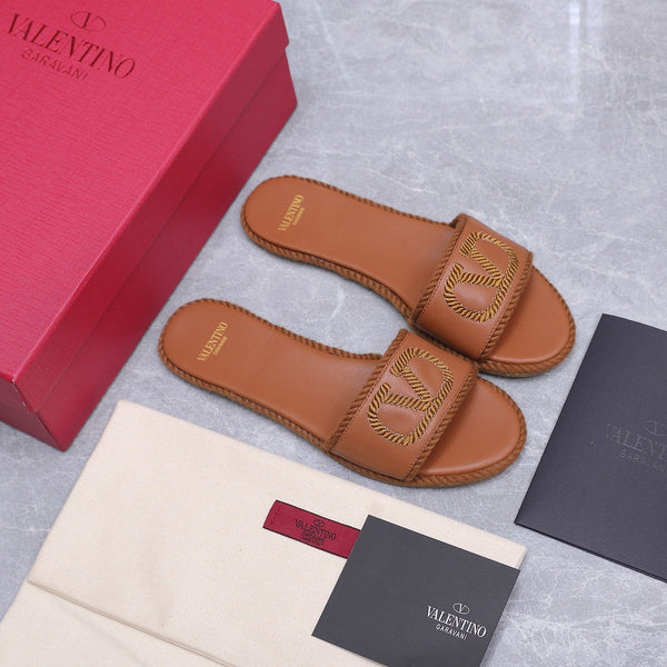VLogo Torchon Slide Sandal Gold Leather Canvas 941252